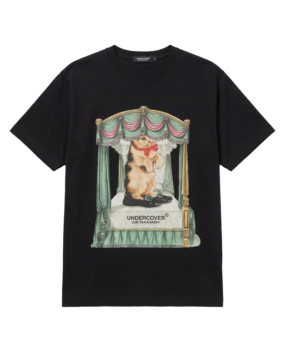 Cat graphic T-shirt